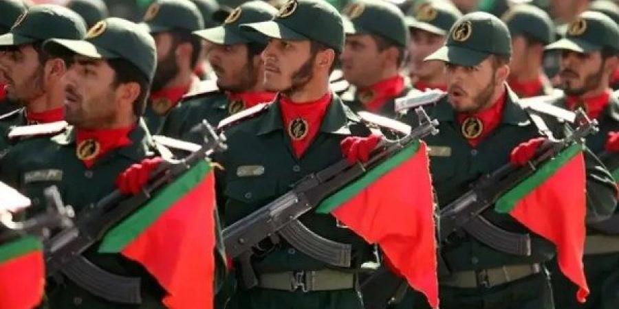 الحرس الثوري الإيراني: اعتقال 6 أشخاص في همدان بتهمة التخابر مع إسرائيل - لايف نيوز
