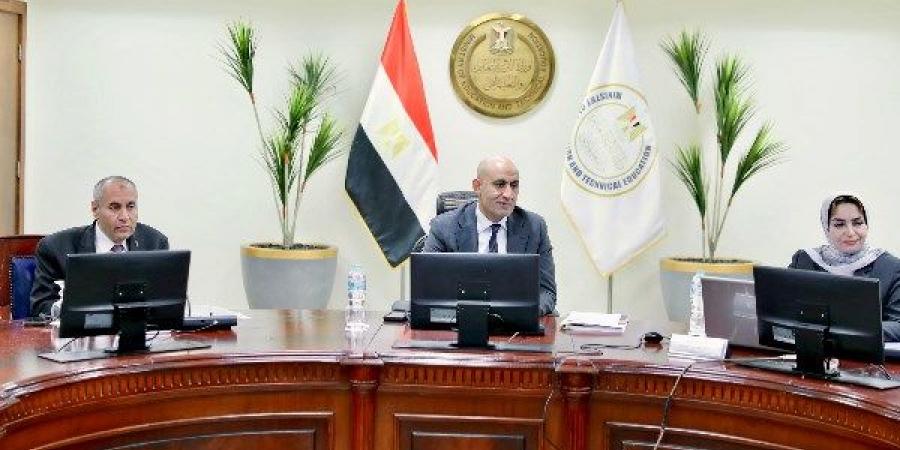 قرار عاجل من وزير التعليم بعد الأحداث الإقليمية والدولية الأخيرة .. تفاصيل - لايف نيوز