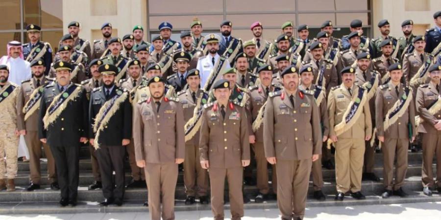 مكافحة المخدرات تحتفي بتخريج 63 متدربًا من برامج الدبلوم العالي بأكاديمية الأمير نايف بن عبدالعزيز - لايف نيوز