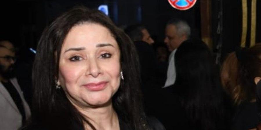 مصطفى قمر برفقة مي فاروق في حفل غنائي بالهرم| صور - لايف نيوز