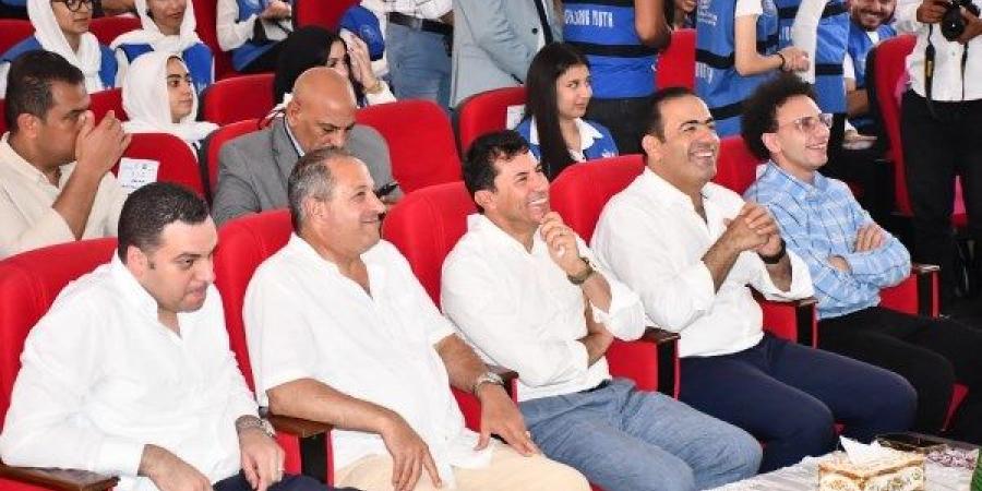 إطلاق الموسم السابع لمشروع متطوعي وزارة الشباب والرياضة YLY ببورسعيد - لايف نيوز