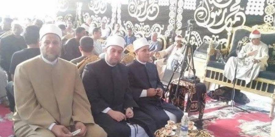 وفد أزهري يُعزي أهالي فتيات كفر السنابسة في المنوفية .. صور - لايف نيوز