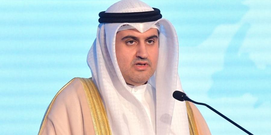 وزير العدل يصدر قرارات وزارية لتعزيز كفاءة الجهاز الإداري وتحديث الهيكل القيادي - لايف نيوز