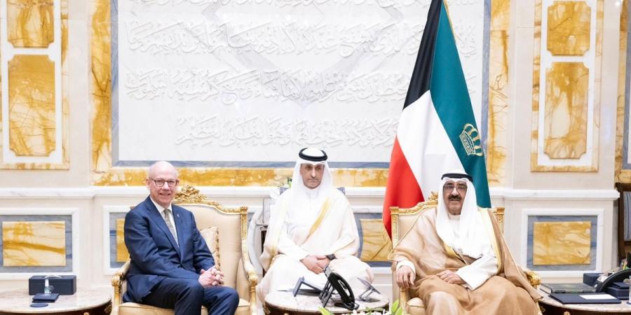 سمو الأمير يستقبل نائب رئيس مجلس إدارة مؤسسة الملك في المملكة المتحدة والمدير التنفيذي للتعليم - لايف نيوز