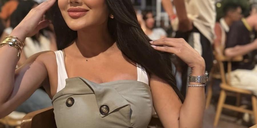 بالكاجوال.. مي القاضي تخطف أنظار جمهورها - لايف نيوز
