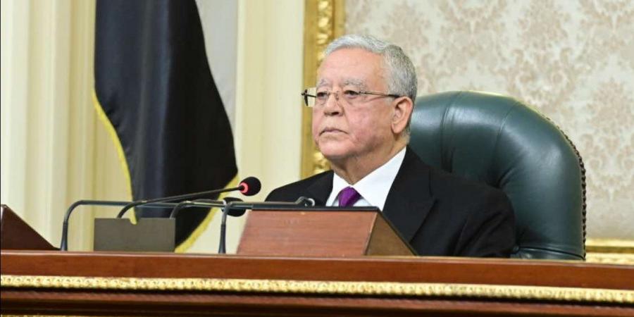 رئيس مجلس النواب يوجه تساؤلات لوزيري الإسكان والتنمية المحلية حول بدائل المستأجرين - لايف نيوز