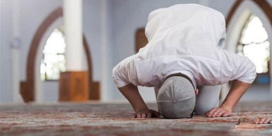 كيفية صلاة الغفلة وفضلها ووقتها وعدد ركعاتها؟ اعرف الأحاديث الواردة عنها - لايف نيوز