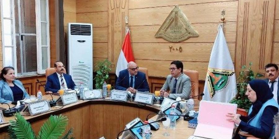 بالأسماء.. مجلس جامعة بنها يعلن أسماء الفائزين بجوائز الرواد - لايف نيوز