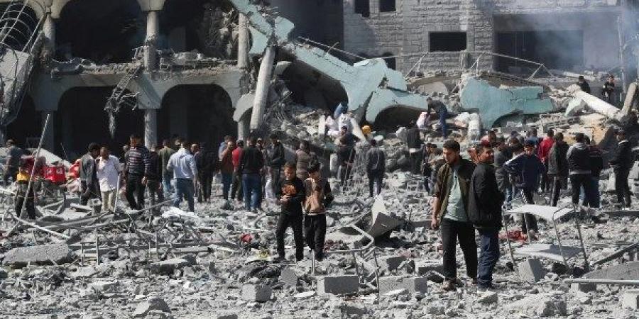 الصحة بغزة: 142 شهيدا و487 مصابا جراء غارات الاحتلال على القطاع خلال 24 ساعة - لايف نيوز