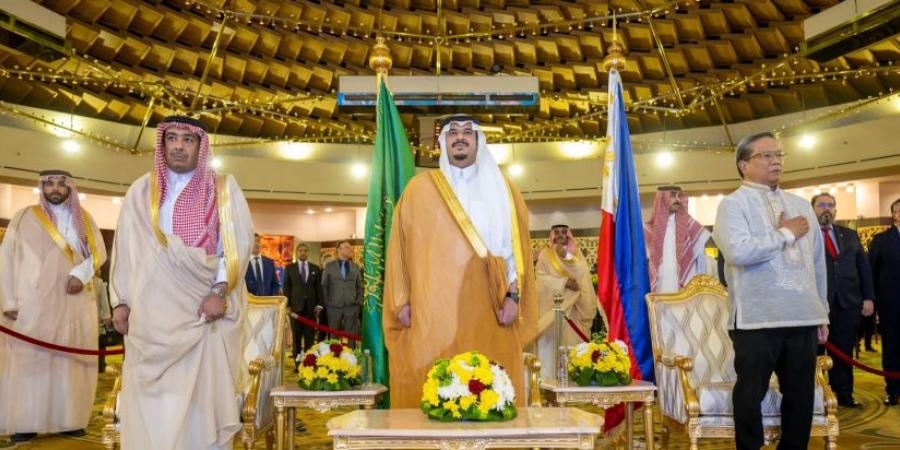 الأمير محمد بن عبدالرحمن يُشرّف حفل سفارة الفلبين - لايف نيوز