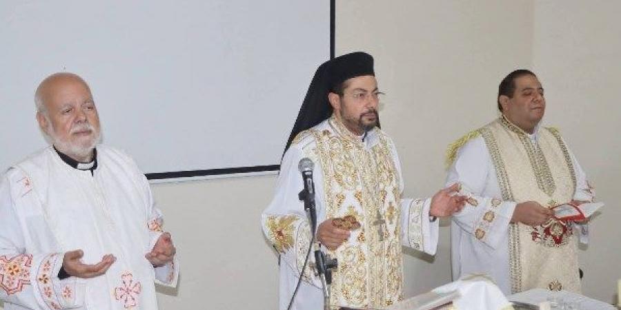الأنبا باخوم يفتتح المؤتمر الإيبارشي التكويني السادس لخدام وخادمات التربية الدينية - لايف نيوز