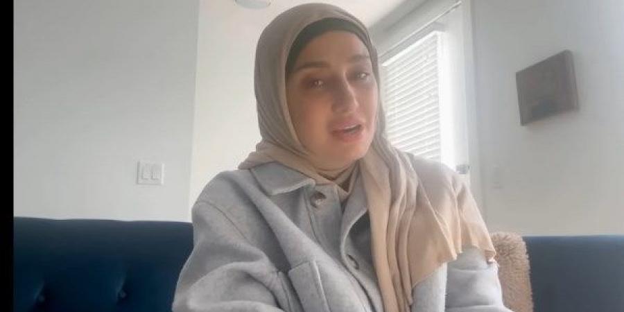 من باب الجهل .. حلا شيحة: كنت ضد الحجاب وعارضت ارتداء شقيقتي له - لايف نيوز