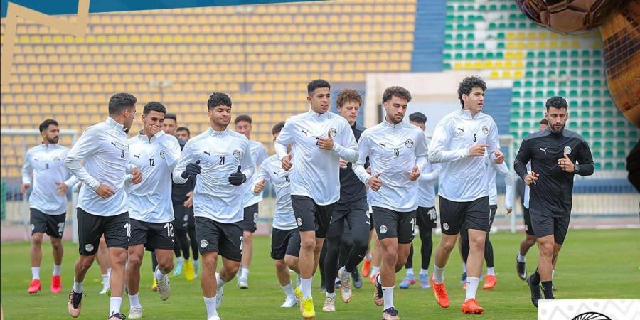 المنتخب الوطنى تحت 20 سنة يخوض مرانا صباحيا - لايف نيوز