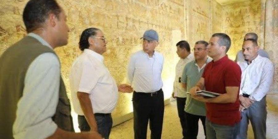 خلال عام.. محافظ المنيا: استقبال 17 ألف سائح و263 باخرة نيلية لزيارة المناطق الأثرية - لايف نيوز