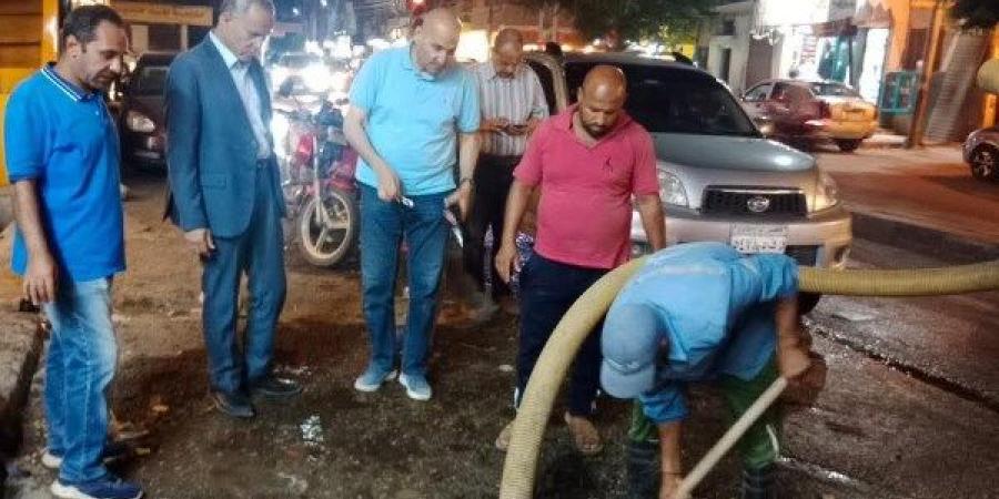 محافظ بني سويف يوجه بسرعة إصلاح كسر مفاجئ بماسورة مياه رئيسية - لايف نيوز