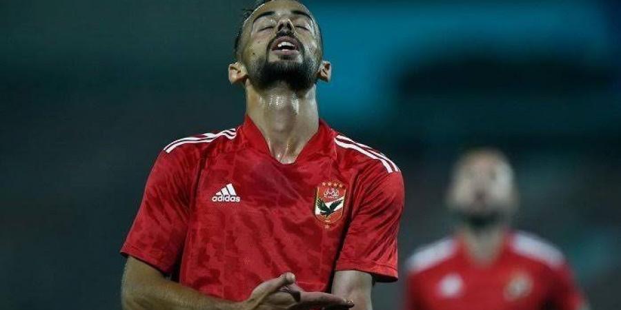 ليس بيع.. الأهلي يتمسك بإعارة أحمد عبدالقادر لـ سيراميكا - لايف نيوز