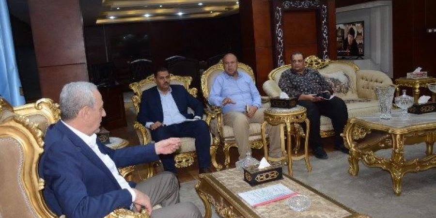 جولة مفاجئة بالمحلة.. تذليل معوقات مشروعات التطوير وتسريع وتيرة الإنجاز - لايف نيوز