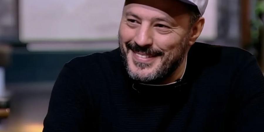 بيعرفوا يكدبوا على فكرة.. عمرو عبدالجليل يسخر من مها الصغير - لايف نيوز